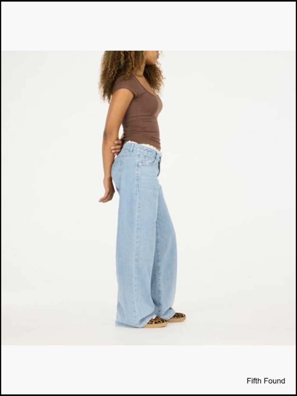 Wide Leg High Rise Jeans with Lace Trim Waistband - Picture 3 of 7